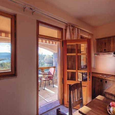 Apartmani I Sobe Dinko Starigrad Paklenica Exterior foto